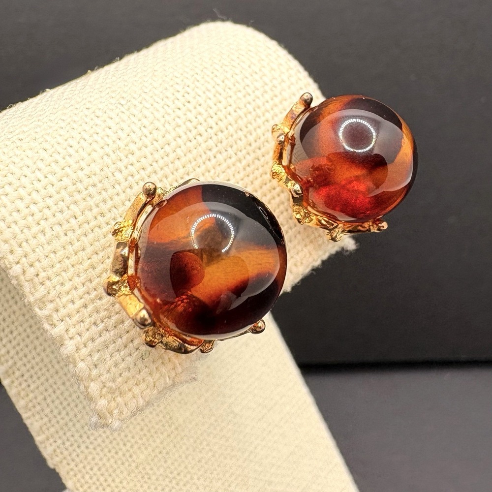 Vintage Joan Rivers Amber & Black Lucite Acrylic Round Pierced Stud Earrings